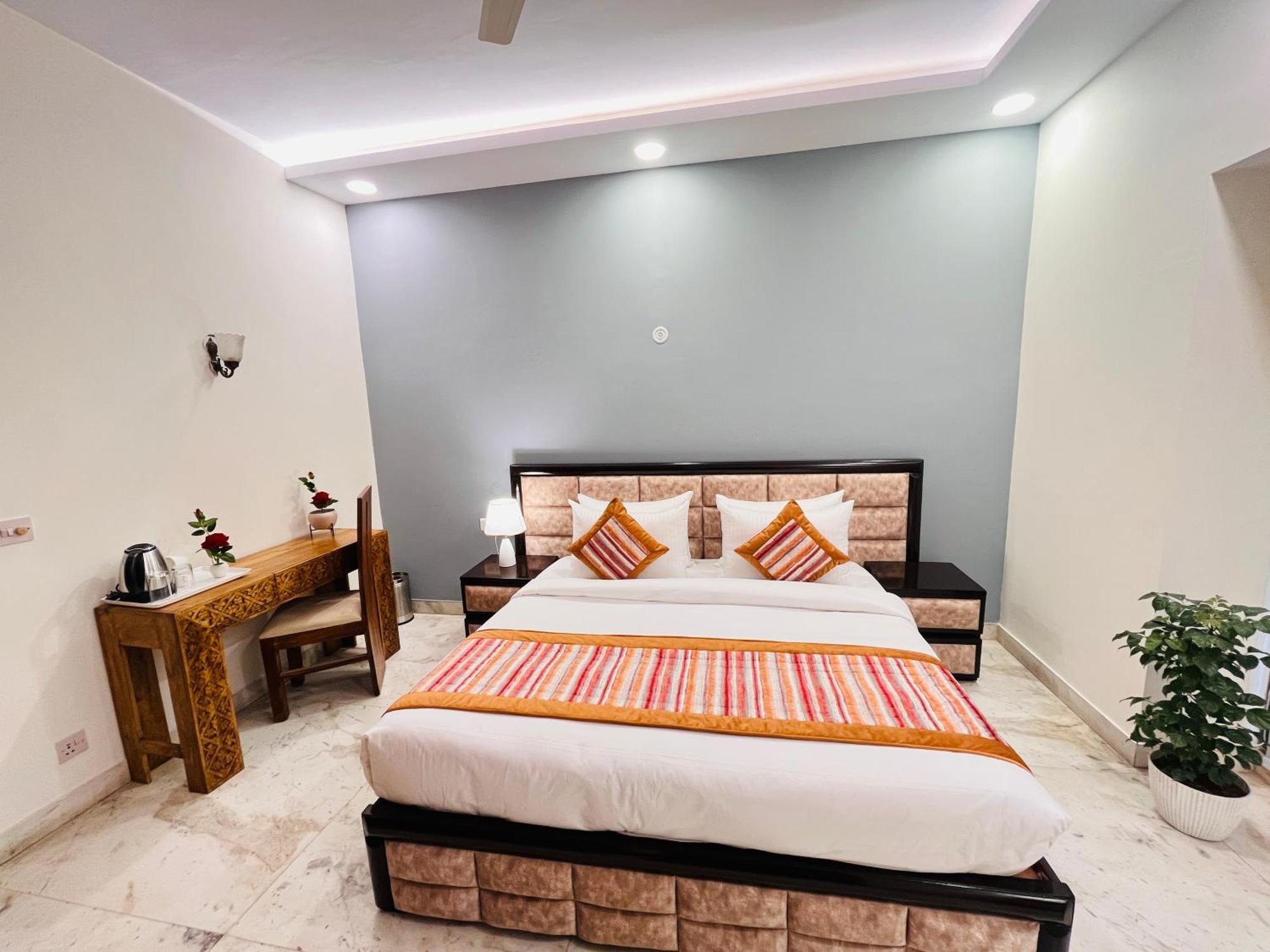Отель Grove Residency Hauz Khas New Delhi Couple Friendly Экстерьер фото
