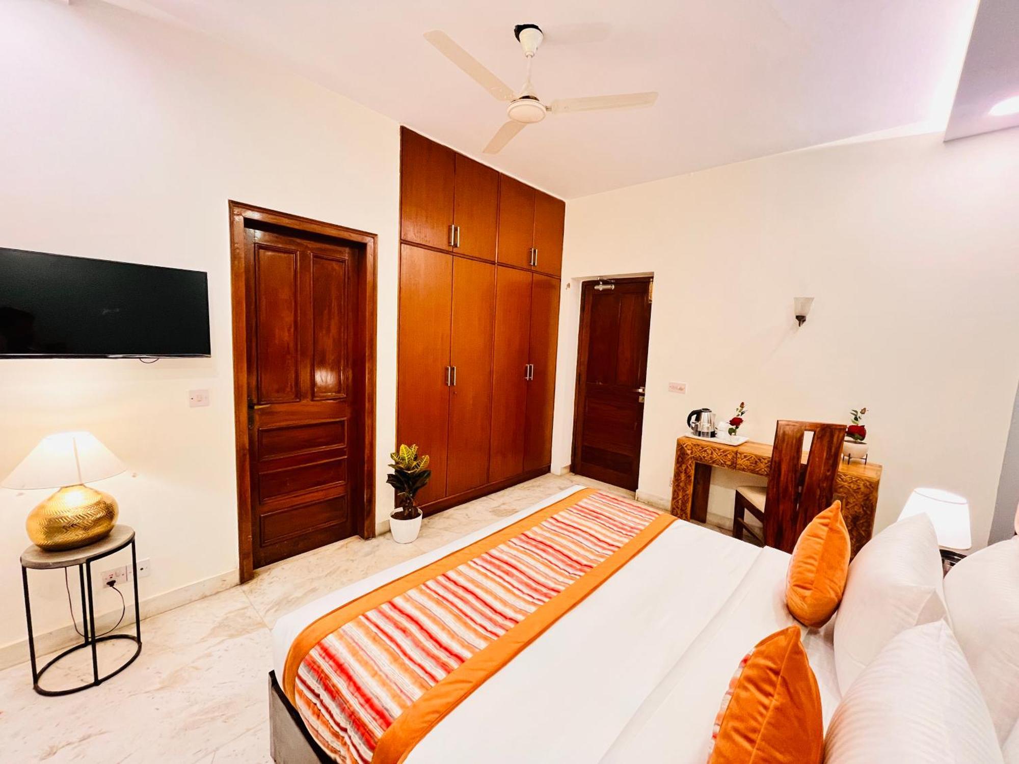 Отель Grove Residency Hauz Khas New Delhi Couple Friendly Экстерьер фото