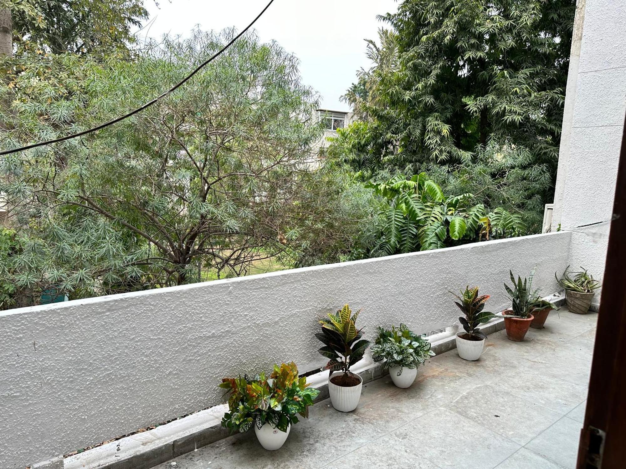 Отель Grove Residency Hauz Khas New Delhi Couple Friendly Экстерьер фото